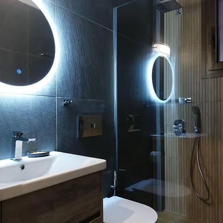 Samakoviou Apartman *
